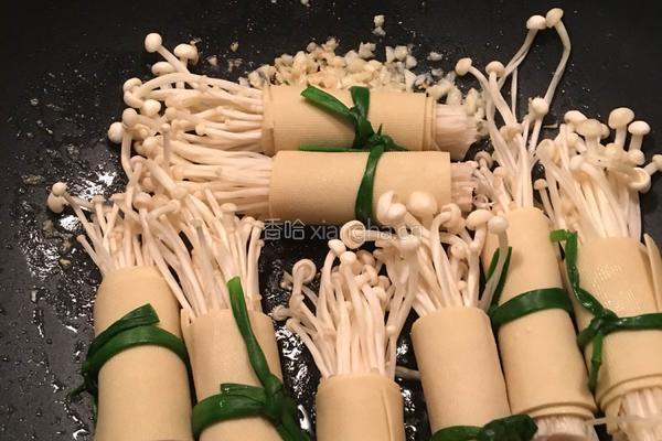 豆皮卷金针菇的做法图解11