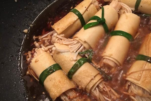 豆皮卷金针菇的做法图解13