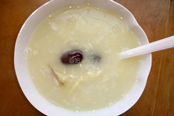 糯米红枣红薯粥的做法图解2