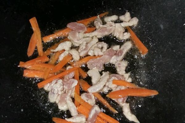 青椒炒肉丝的做法图解4