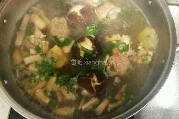 香菇肉丸粉丝汤的做法图解8
