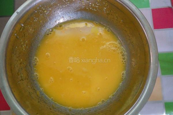 电饭煲蛋糕的做法图解3