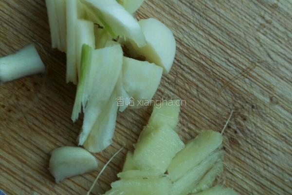 木耳青菜炒鸡蛋的做法图解3