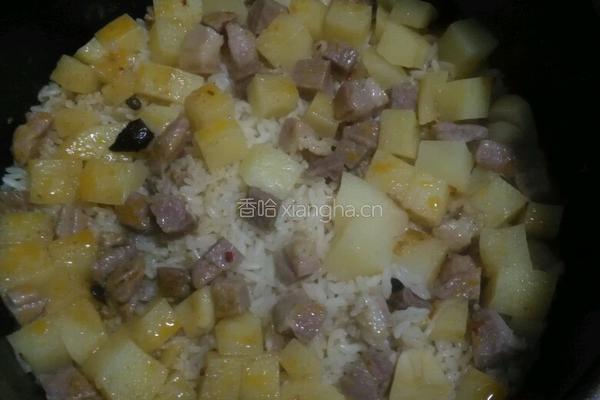 腌肉土豆焖饭的做法图解8