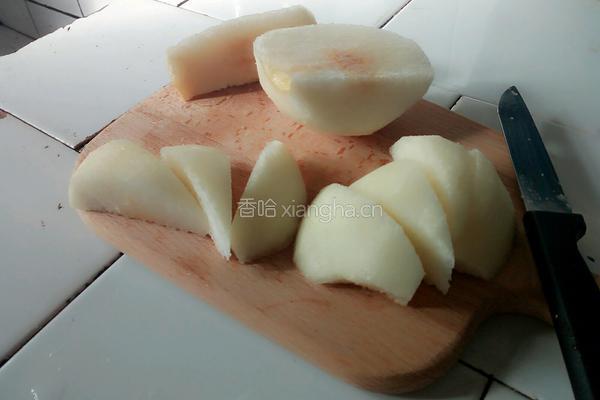 自制梨罐头的做法图解1