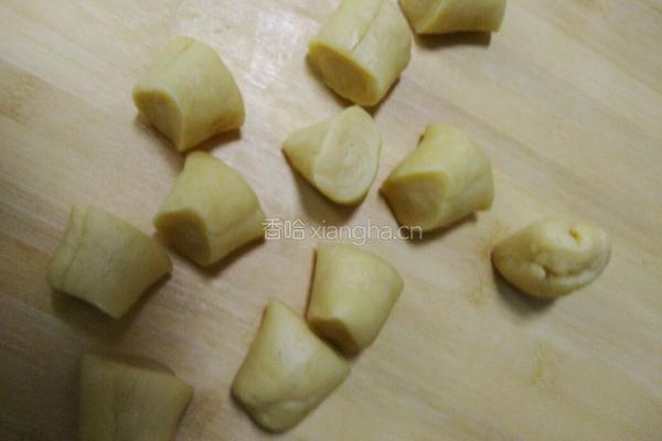 夹心鸡蛋酥的做法图解1