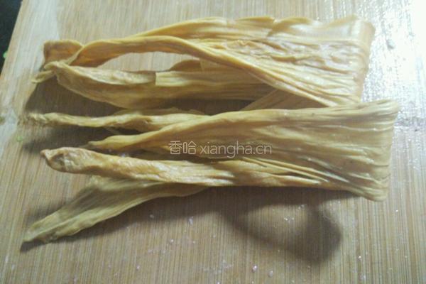 腐竹肉片汤的做法图解3