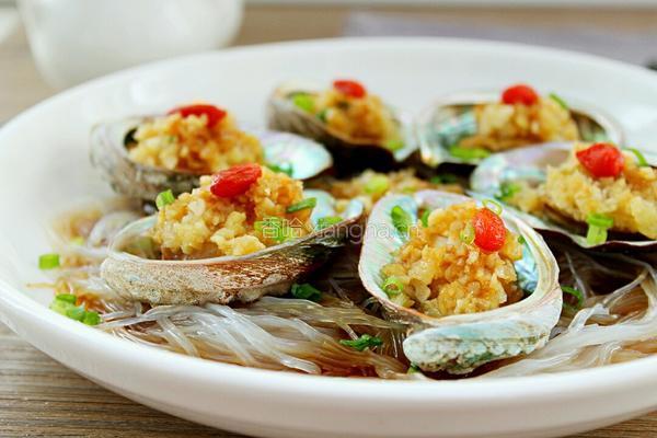蒜蓉粉丝蒸鲍鱼的做法图解12