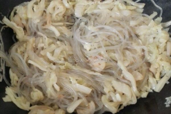 酸菜肉丝粉条汤的做法图解5