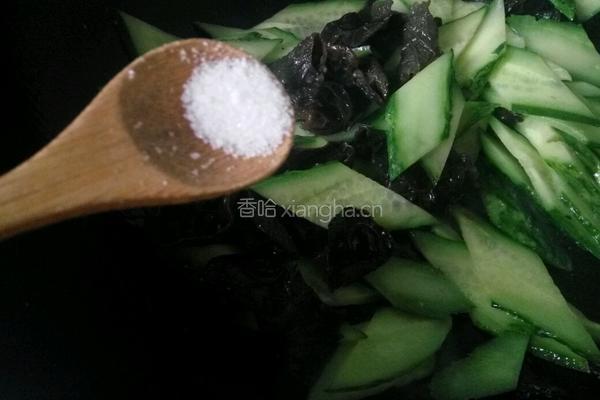黄瓜木耳炒鸡蛋的做法图解11
