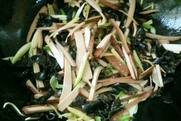 炒鸡蛋干的做法图解5