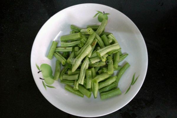 素炒架豆王的做法图解3