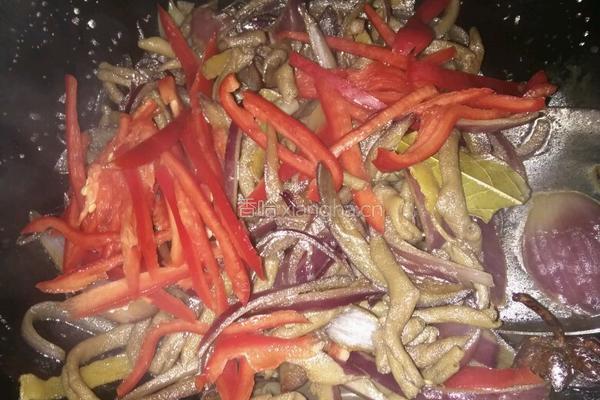 洋葱爆鸡肠的做法图解7
