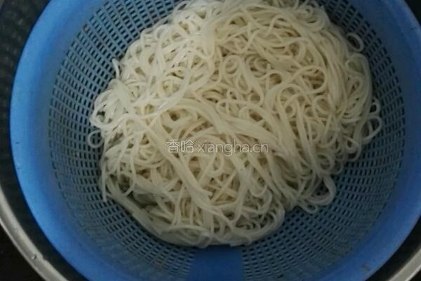 特色炒面的做法图解4