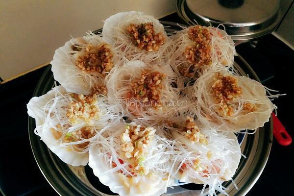 蒜蓉粉丝蒸元贝的做法图解8