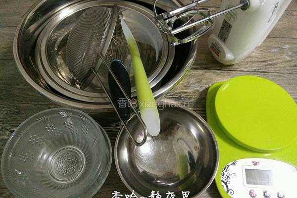 8寸戚风蛋糕的做法图解2