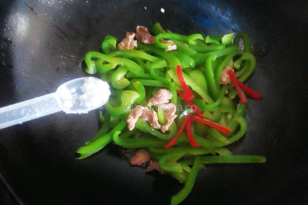青椒炒肉的做法图解8