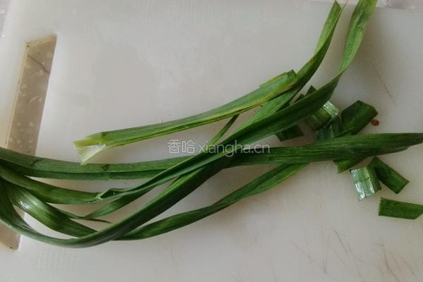 青蒜炒（瘦）腊肉的做法图解4