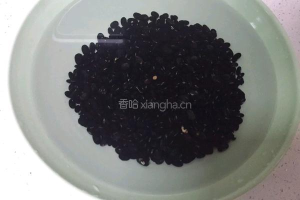 黑豆豆腐脑的做法图解1