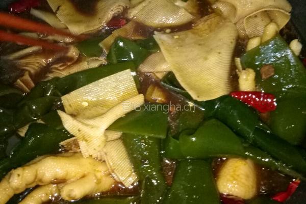 卤鸡爪海带豆皮与鹌鹑蛋的做法图解5