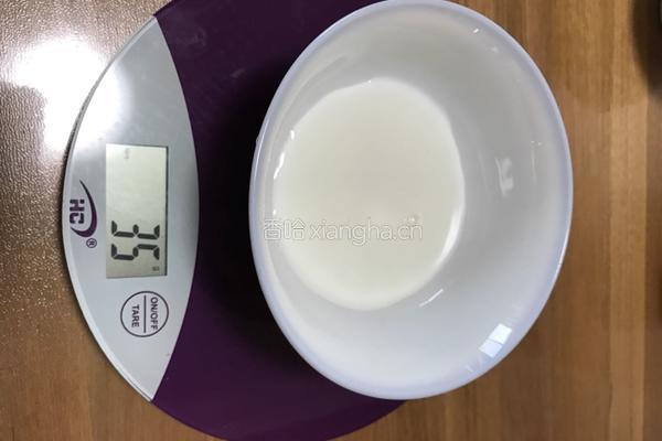 蛋糕卷的做法图解2
