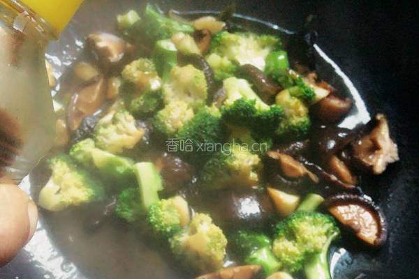 蚝油香菇西兰花的做法图解15