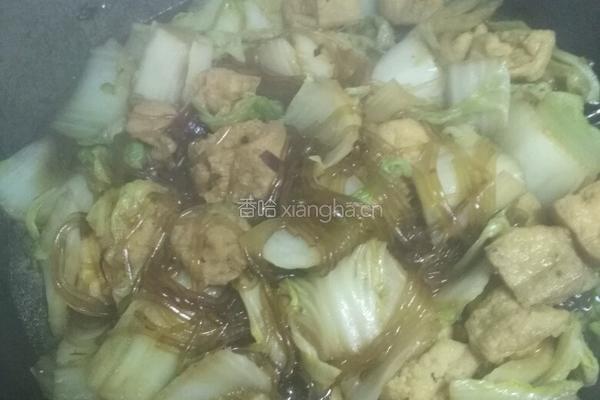 白菜粉条豆腐泡的做法图解5