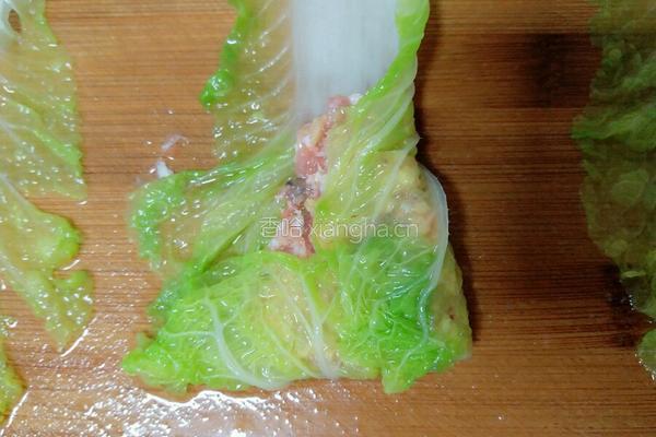 鲜美白菜虾肉卷的做法图解7