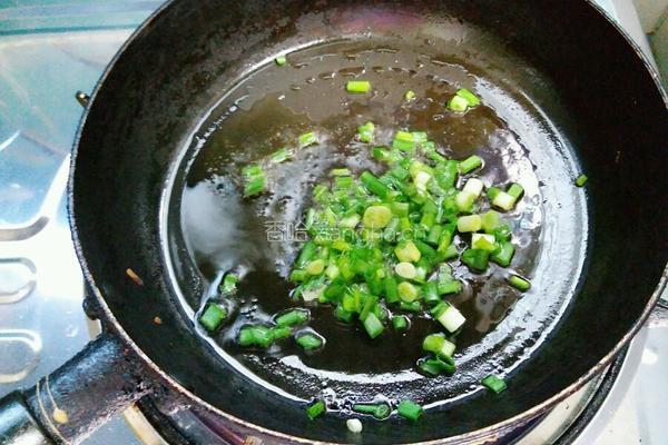 鲜美白菜虾肉卷的做法图解12