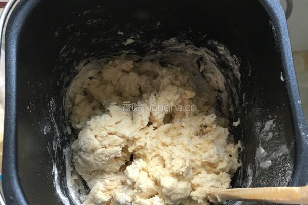 豆沙小面包的做法图解3