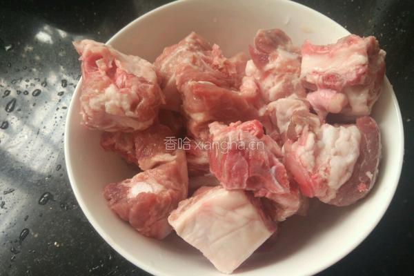 白萝卜蛏干炖排骨的做法图解1