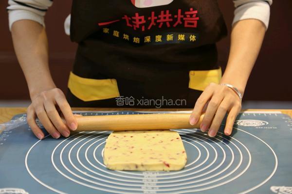 蔓越莓炼乳棒的做法图解5