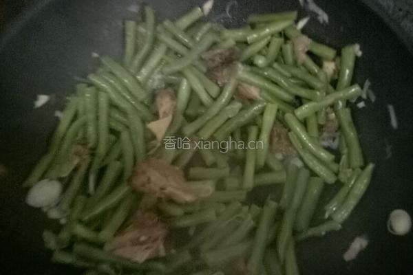 土豆豆角炖肉的做法图解5