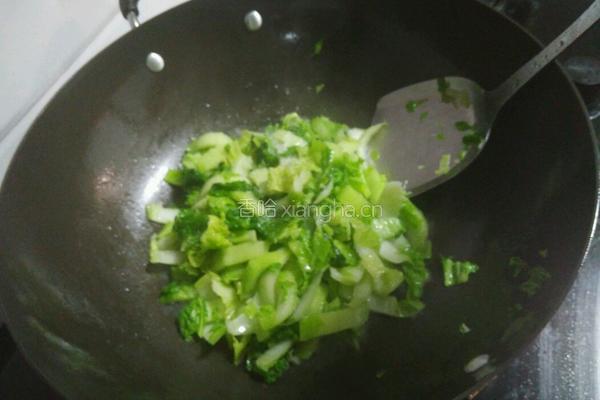 清炒长白菜的做法图解5