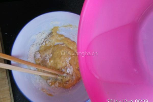 胡萝卜鸡蛋饼的做法图解4