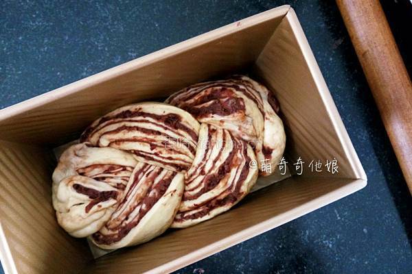 大理石纹豆沙土司的做法图解19