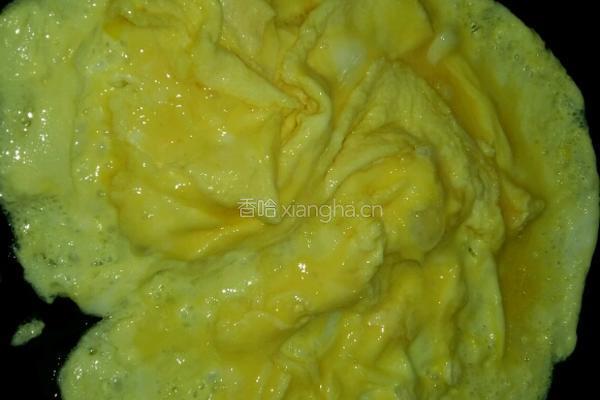 香菇尖椒炒鸡蛋（蚝油口味）的做法图解6