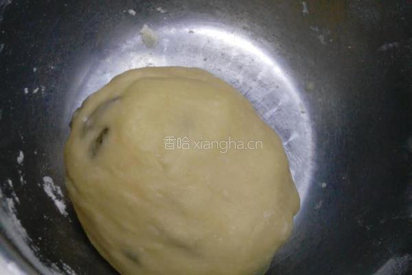 动物葡萄干松饼的做法图解5