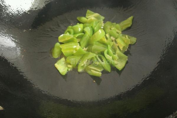 烧椒皮蛋的做法图解4