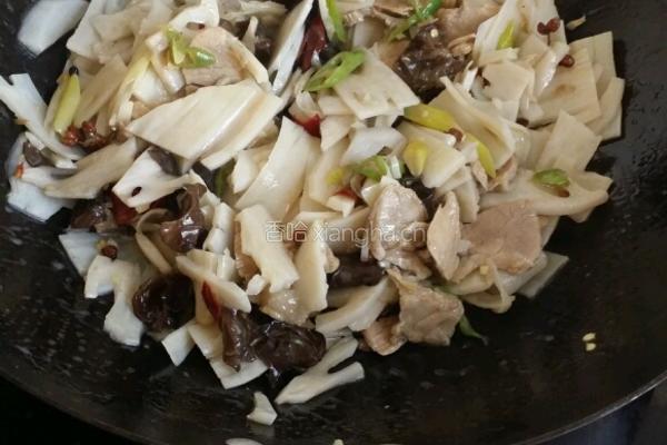莲菜炒肉的做法图解6
