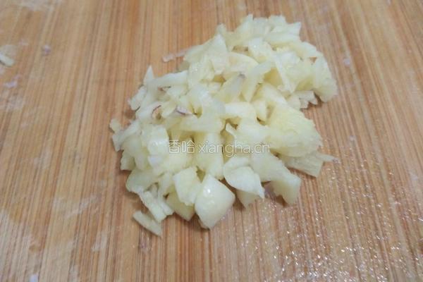 蒜香黄丝炒肉的做法图解4