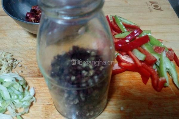 麻辣小河虾的做法图解11