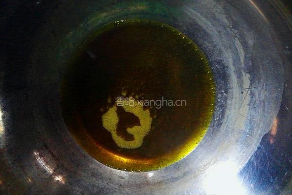 腐竹莴笋肉片的做法图解2