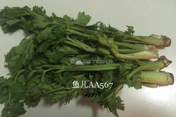 猪肉芹菜饺子的做法图解7