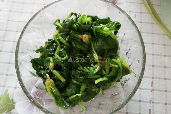 蔬菜蝴蝶面的做法图解1