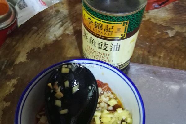 剁椒翅中煲的做法图解7