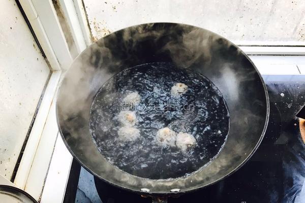 丸子豆腐汤的做法图解3