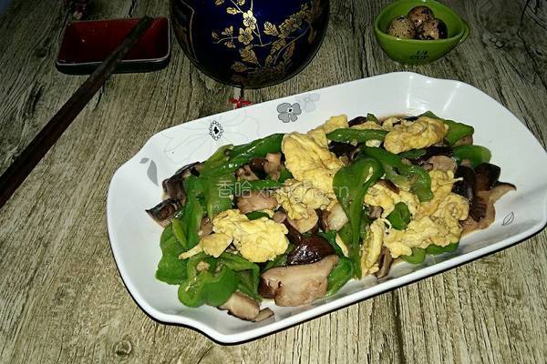香菇尖椒炒鸡蛋的做法图解11