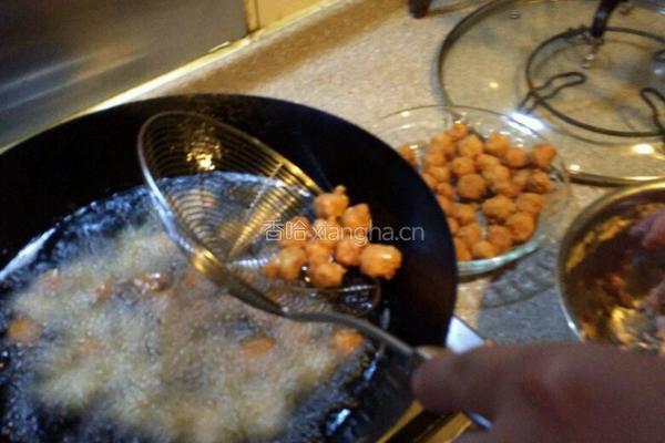 猪肉丸子的做法图解5