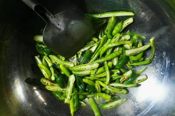 腐竹回锅肉的做法图解2